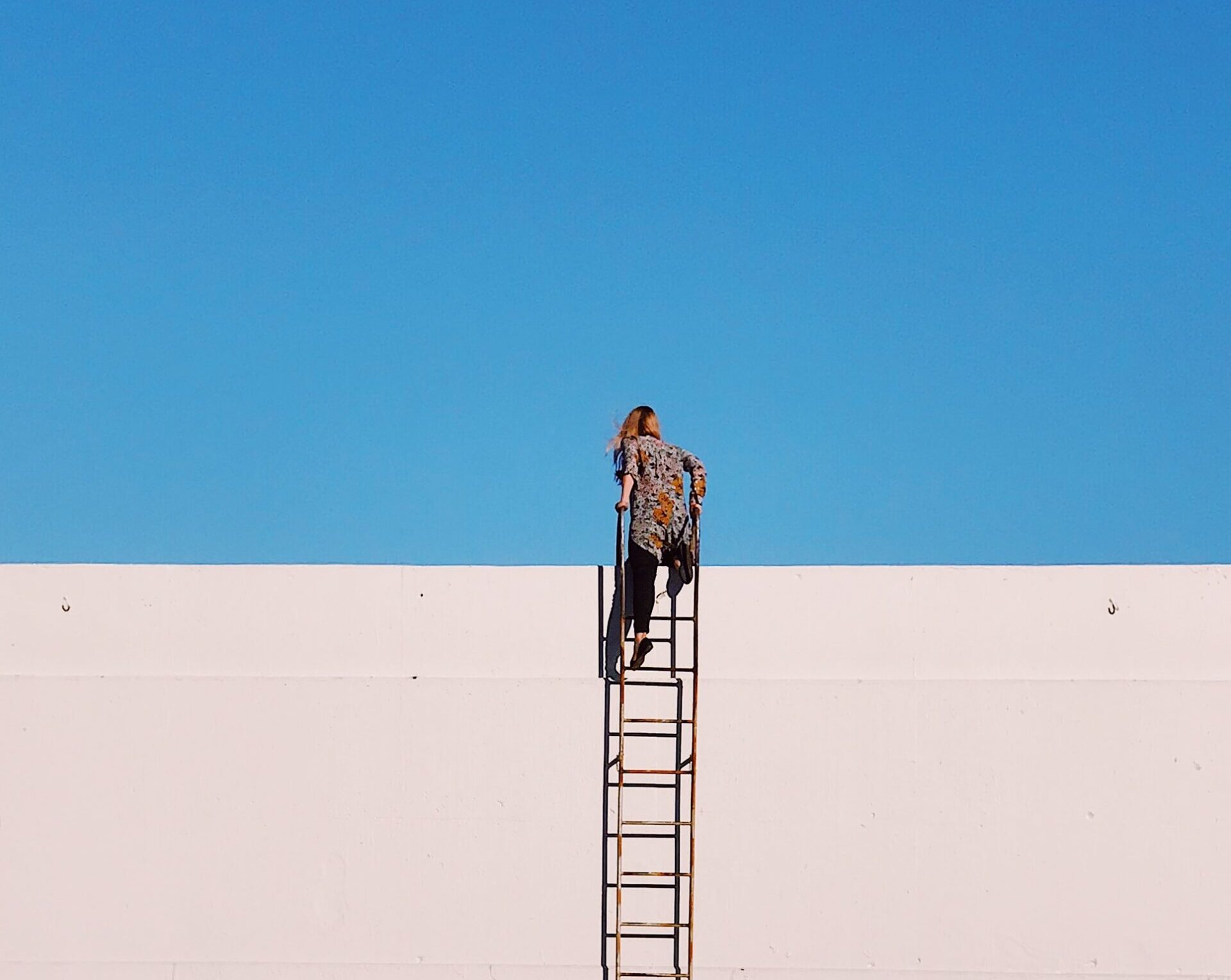 photo-1557864731-01bfdcced1a7 (2)